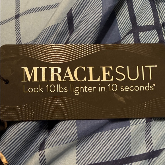 NWT Miraclesuit Twisted Sisters Adora Tummy Control underwire Swim dress size 8 - Picture 7 of 10